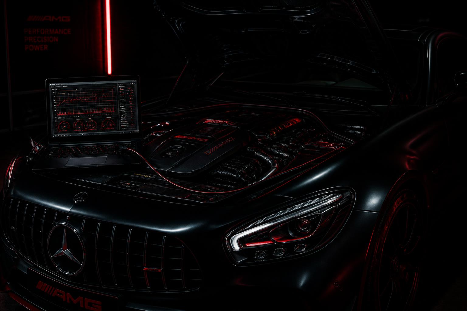 ECU remapping on a performance car in Málaga